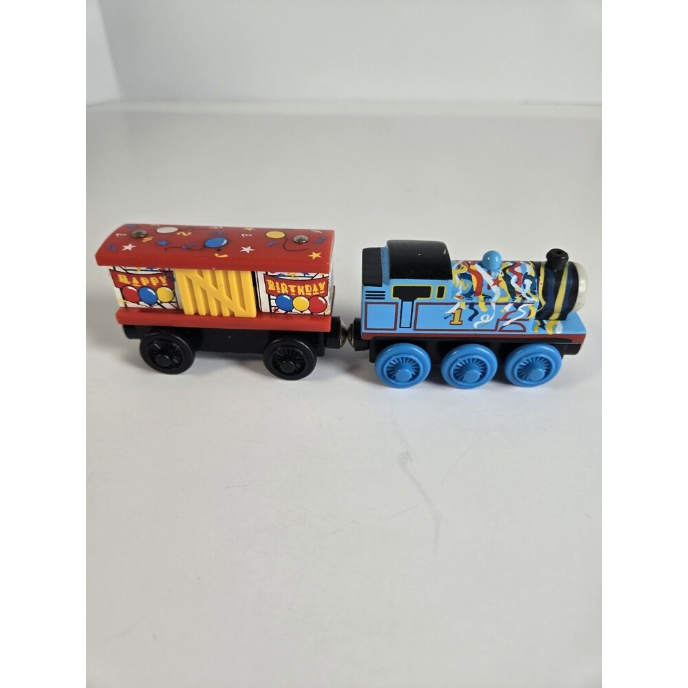 Thomas & Friends Wooden Railway Happy Birthday Thomas Box Car Learning Curve